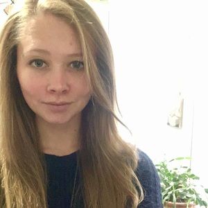 Meet your Posher, Whitney